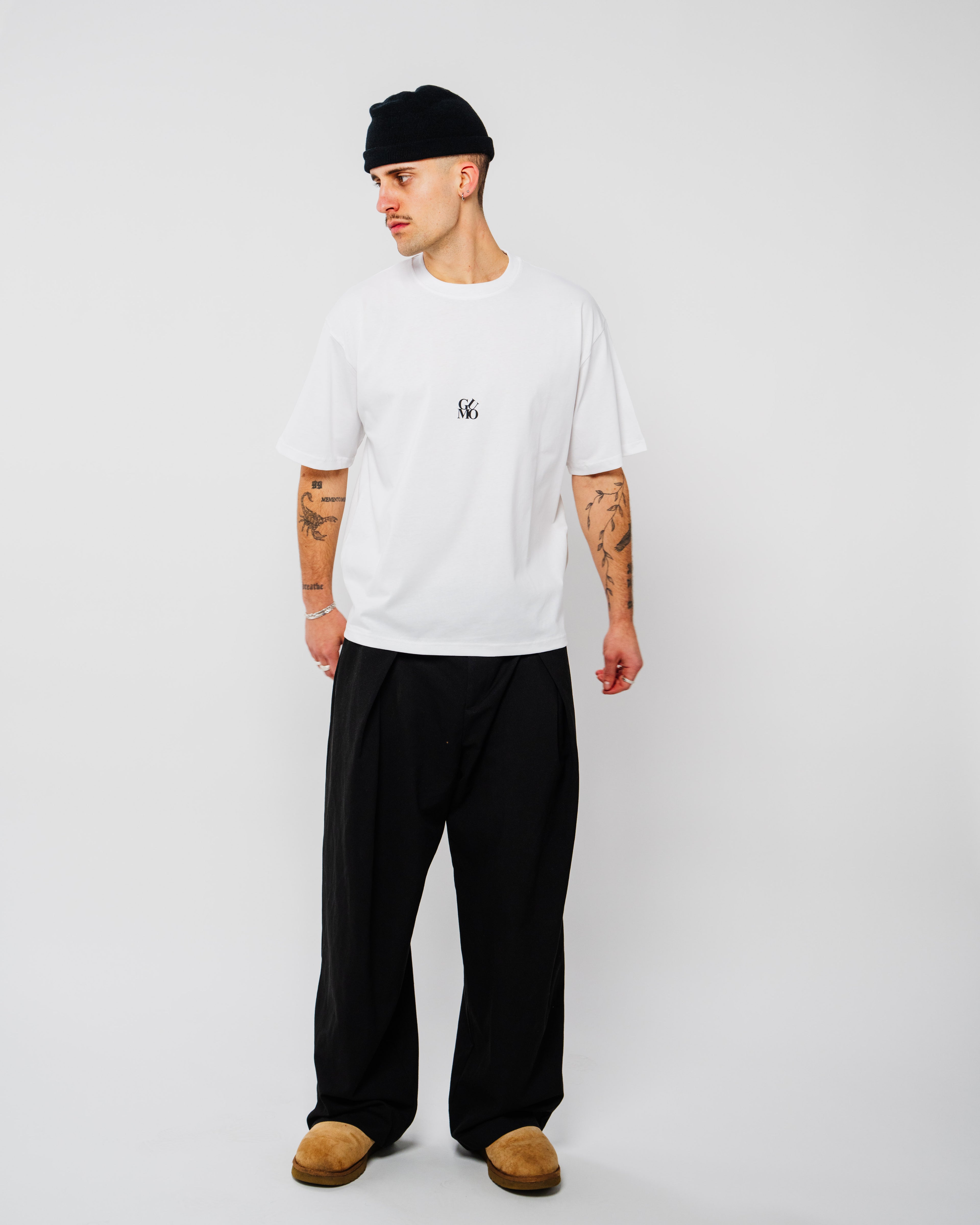 COFFEE SHOP WHITE T-SHIRT